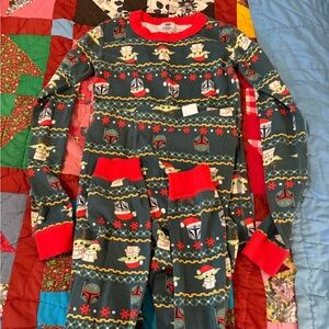 Star Wars Hanna Andersson Christmas Pajamas top & bottom.